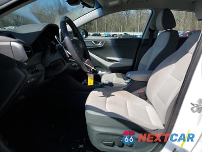 Zdjęcie 7 z 14 samochodu: 2022 HYUNDAI IONIQ SE VIN:KMHC75LC3NU268998 - miniatura