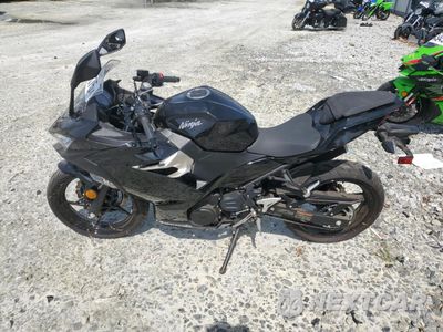 Trzecie zdjęcie samochodu z tyłu: 2018 KAWASAKI EX400 VIN:JKAEXKG17JDA06316 - miniatura