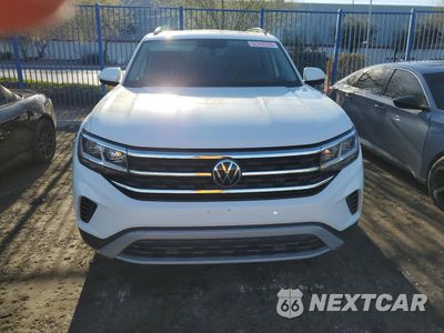 Piąte zdjęcie samochodu w środku: 2022 VOLKSWAGEN ATLAS SE VIN:1V2KR2CA8NC534267 - miniatura