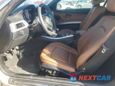 Zdjęcie 7 z 12 samochodu: 2009 BMW 335 I VIN:WBAWL73539PX44906 - miniatura