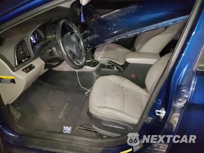 Zdjęcie 7 z 12 samochodu: 2017 HYUNDAI ELANTRA SE VIN:5NPD84LF0HH072770 - miniatura