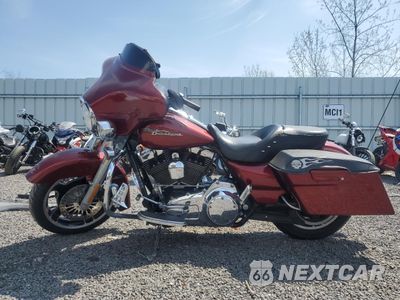 Trzecie zdjęcie samochodu z tyłu: 2010 HARLEY-DAVIDSON FLHX VIN:1HD1KB414AB605916 - miniatura