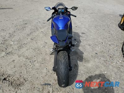 Zdjęcie 6 z 10 samochodu: 2022 YAMAHA YZFR7 VIN:JYARM38E3NA000343 - miniatura