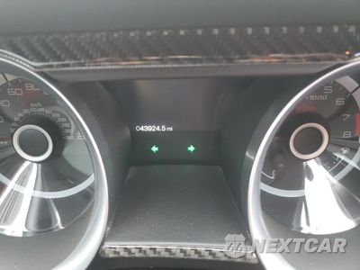 Zdjęcie 9 z 12 samochodu: 2013 FORD MUSTANG SHELBY GT500 VIN:1ZVBP8JZ5D5227013 - miniatura