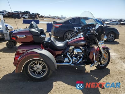 2014 HARLEY-DAVIDSON FLHTCUTG TRI GLIDE ULTRA 1HD1MAL16EB851006 - główne zdjęcie licytacji z USA - miniatura