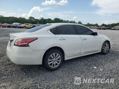 Trzecie zdjęcie samochodu z tyłu: 2015 NISSAN ALTIMA 2.5 VIN:1N4AL3AP8FN387553 - miniatura