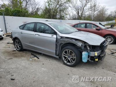 Czwarte zdjęcie samochodu z boku: 2020 FORD FUSION SEL VIN:3FA6P0CD3LR153129 - miniatura