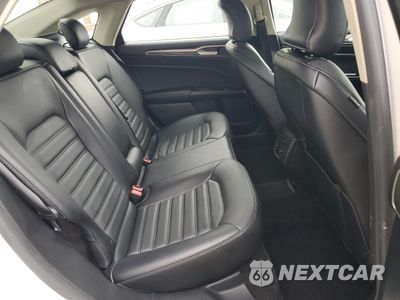 Zdjęcie 10 z 12 samochodu: 2017 FORD FUSION SE HYBRID VIN:3FA6P0LU1HR409663 - miniatura