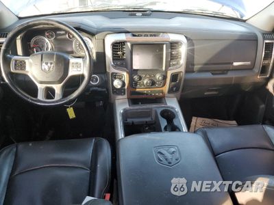 Zdjęcie 8 z 12 samochodu: 2016 RAM 1500 LARAMIE VIN:1C6RR7NT4GS121449 - miniatura