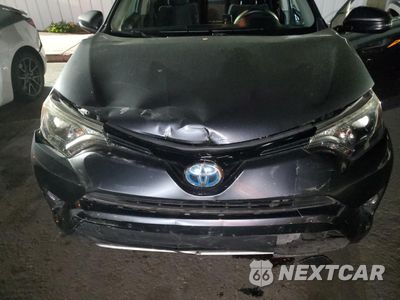 Zdjęcie 12 z 13 samochodu: 2017 TOYOTA RAV4 HV LE VIN:JTMRJREV6HD108804 - miniatura