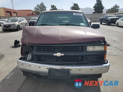 Piąte zdjęcie samochodu w środku: 1999 CHEVROLET TAHOE K1500 VIN:1GNEK13R7XR129141 - miniatura