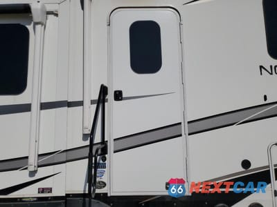 Zdjęcie 6 z 10 samochodu: 2022 JAYCO NORTH POIN VIN:1UJCJ0BVXN1LL0880 - miniatura