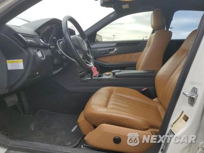 Zdjęcie 7 z 12 samochodu: 2011 MERCEDES-BENZ E 350 4MATIC VIN:WDDHF8HB2BA348908 - miniatura