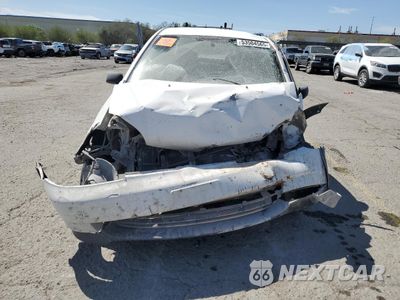 Piąte zdjęcie samochodu w środku: 2002 TOYOTA ECHO VIN:JTDBT123525023602 - miniatura