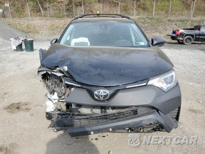 Piąte zdjęcie samochodu w środku: 2017 TOYOTA RAV4 LE VIN:2T3BFREV2HW572095 - miniatura