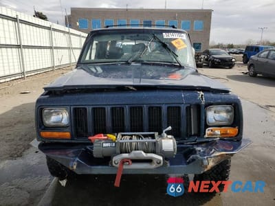 Piąte zdjęcie samochodu w środku: 2000 JEEP CHEROKEE SPORT VIN:1J4FF48S9YL136850 - miniatura
