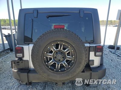 Zdjęcie 6 z 12 samochodu: 2016 JEEP WRANGLER UNLIMITED SPORT VIN:1C4HJWDGXGL219048 - miniatura