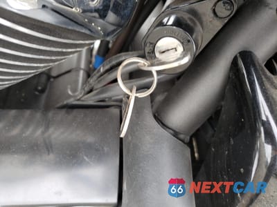 Zdjęcie 8 z 9 samochodu: 2015 KAWASAKI VN900 D VIN:JKAVN2D16FA053109 - miniatura