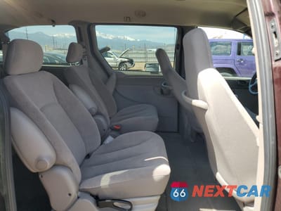 Zdjęcie 11 z 13 samochodu: 2003 CHRYSLER TOWN & COUNTRY VIN:2C4GP24R63R297963 - miniatura