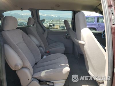 Zdjęcie 11 z 13 samochodu: 2003 CHRYSLER TOWN & COUNTRY VIN:2C4GP24R63R297963 - miniatura