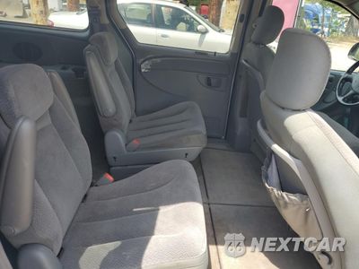Zdjęcie 10 z 12 samochodu: 2005 CHRYSLER TOWN & COUNTRY TOURING VIN:2C4GP54L55R508098 - miniatura