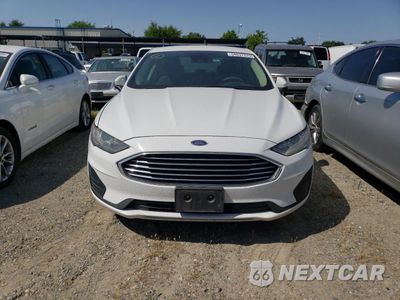 Piąte zdjęcie samochodu w środku: 2019 FORD FUSION SE VIN:3FA6P0LU7KR124862 - miniatura