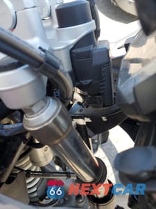 Zdjęcie 9 z 10 samochodu: 2017 BMW R1200 GS ADVENTURE VIN:WB10A1208HZ897637 - miniatura