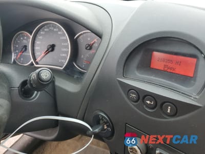 Zdjęcie 9 z 14 samochodu: 2004 PONTIAC GRAND PRIX GT2 VIN:2G2WS522741148130 - miniatura