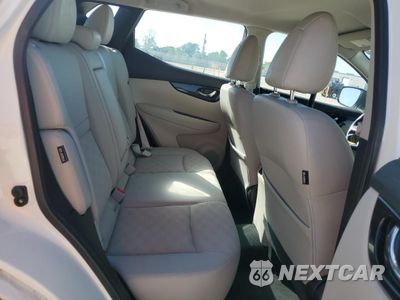 Zdjęcie 11 z 16 samochodu: 2021 NISSAN ROGUE SPORT SV VIN:JN1BJ1BV3MW570035 - miniatura