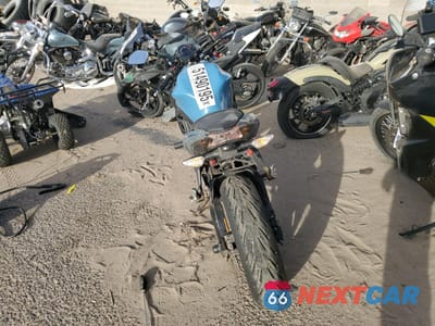 Czwarte zdjęcie samochodu z boku: 2019 KAWASAKI ER650 H VIN:JKAEREH12KDA37808 - miniatura