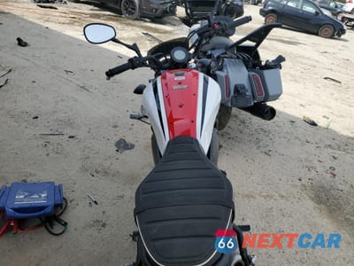 Zdjęcie 6 z 11 samochodu: 2021 YAMAHA XSR700 VIN:JYARM21E9MA001371 - miniatura