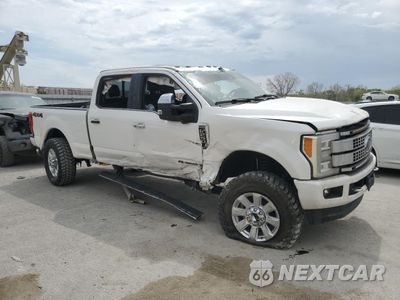 Czwarte zdjęcie samochodu z boku: 2017 FORD F250 SUPER DUTY VIN:1FT7W2BT8HEE88788 - miniatura