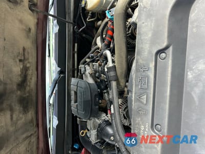 Zdjęcie 7 z 10 samochodu: 2011 CHEVROLET SILVERADO K3500 VIN:1GB3KZCL0BF203928 - miniatura