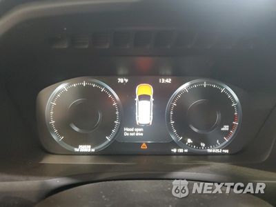 Zdjęcie 9 z 13 samochodu: 2020 VOLVO XC90 T5 MOMENTUM VIN:YV4102PKXL1604576 - miniatura