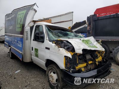Czwarte zdjęcie samochodu z boku: 2019 FORD ECONOLINE E350 SUPER DUTY CUTAWAY VAN VIN:1FDWE3FS6KDC15864 - miniatura