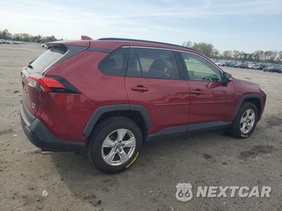 Trzecie zdjęcie samochodu z tyłu: 2019 TOYOTA RAV4 XLE VIN:JTMP1RFV3KD034965 - miniatura