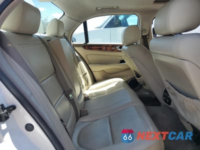 Zdjęcie 10 z 12 samochodu: 2004 JAGUAR XJ8 VIN:SAJWA71C14SG16264 - miniatura