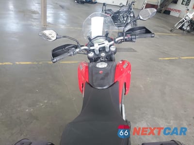 Zdjęcie 6 z 9 samochodu: 2013 DUCATI HYPERMOTARD HYPERSTRADA VIN:ZDM1YBTS6DB002162 - miniatura