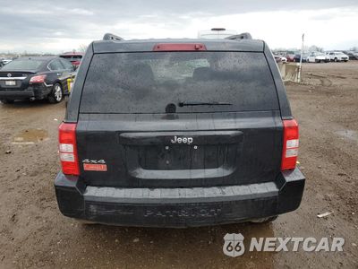 Zdjęcie 6 z 14 samochodu: 2010 JEEP PATRIOT SPORT VIN:1J4NF2GB3AD512377 - miniatura