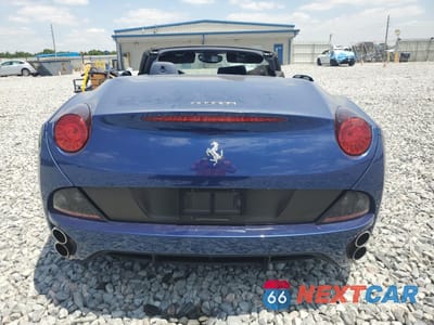 Zdjęcie 6 z 13 samochodu: 2010 FERRARI CALIFORNIA VIN:ZFF65LJA6A0170225 - miniatura