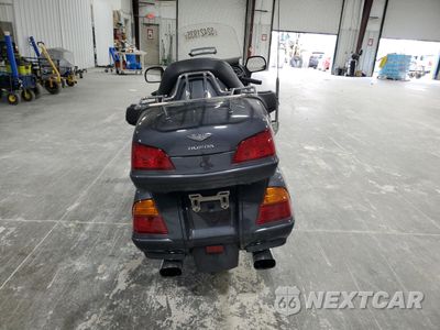 Czwarte zdjęcie samochodu z boku: 2005 HONDA GL1800 VIN:1HFSC47045A401006 - miniatura