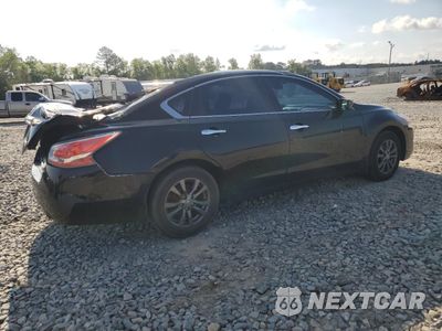 Trzecie zdjęcie samochodu z tyłu: 2015 NISSAN ALTIMA 2.5 VIN:1N4AL3AP6FN393416 - miniatura