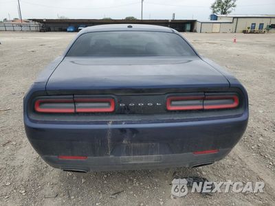 Zdjęcie 6 z 14 samochodu: 2017 DODGE CHALLENGER SXT VIN:2C3CDZAG1HH502903 - miniatura