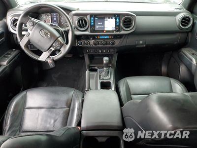 Zdjęcie 8 z 15 samochodu: 2018 TOYOTA TACOMA DOUBLE CAB VIN:3TMCZ5AN4JM188854 - miniatura