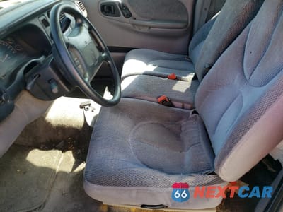 Zdjęcie 7 z 12 samochodu: 1998 DODGE DAKOTA VIN:1B7GL22X3WS672045 - miniatura