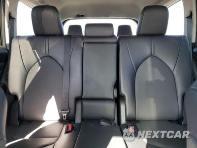 Zdjęcie 10 z 14 samochodu: 2024 TOYOTA GRAND HIGHLANDER XLE VIN:5TDACAB51RS028426 - miniatura