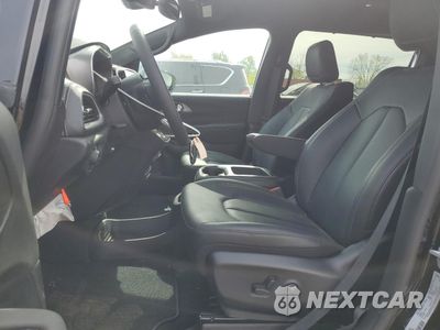 Zdjęcie 7 z 15 samochodu: 2021 CHRYSLER PACIFICA SELECT VIN:2C4RC1BG3SR510348 - miniatura