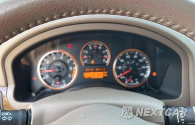 Zdjęcie 8 z 11 samochodu: 2012 NISSAN ARMADA SV VIN:5N1AA0NC2CN616211 - miniatura