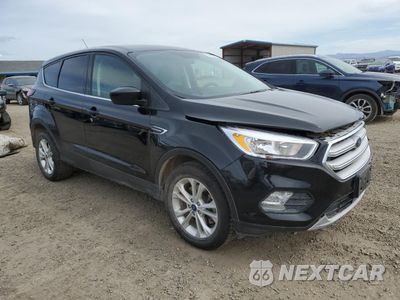 Czwarte zdjęcie samochodu z boku: 2019 FORD ESCAPE SE VIN:1FMCU9GD9KUC26463 - miniatura