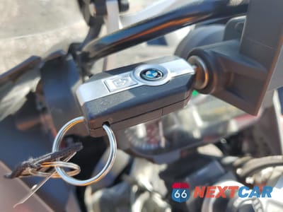 Zdjęcie 8 z 10 samochodu: 2017 BMW R1200 GS ADVENTURE VIN:WB10A1208HZ897637 - miniatura
